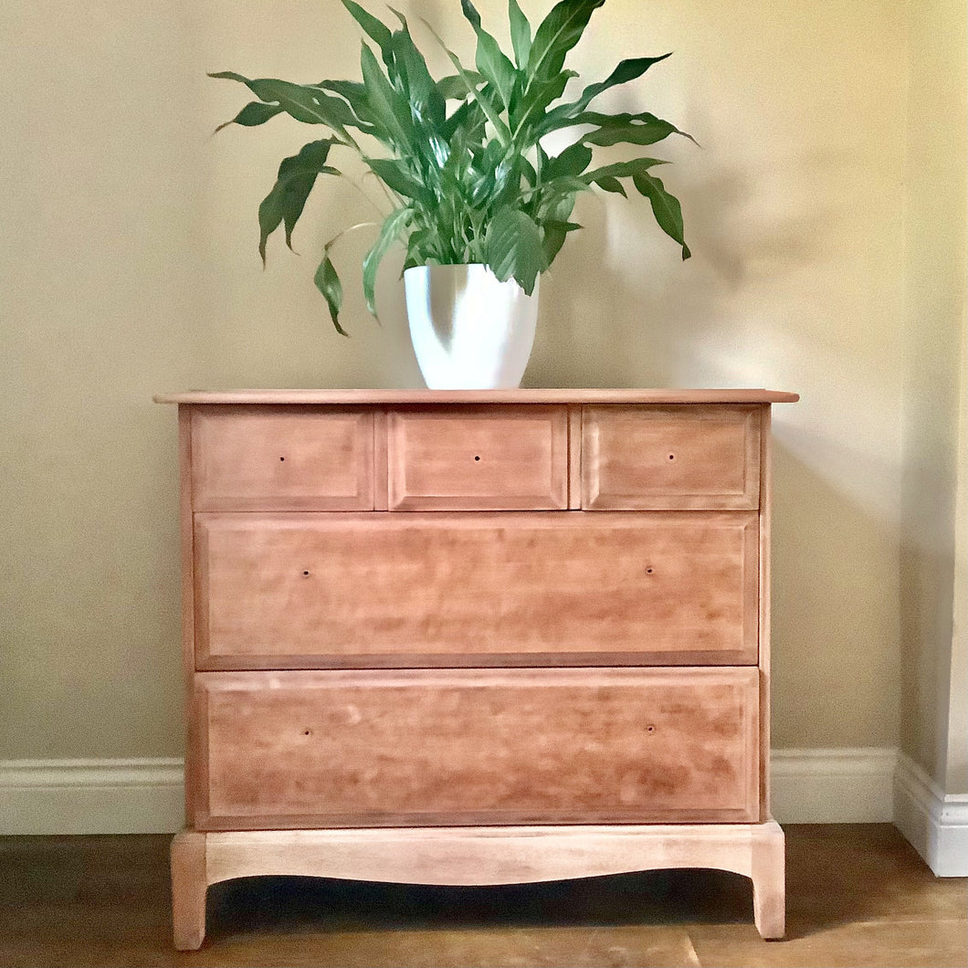 Stag Minstrel Chest of Drawers