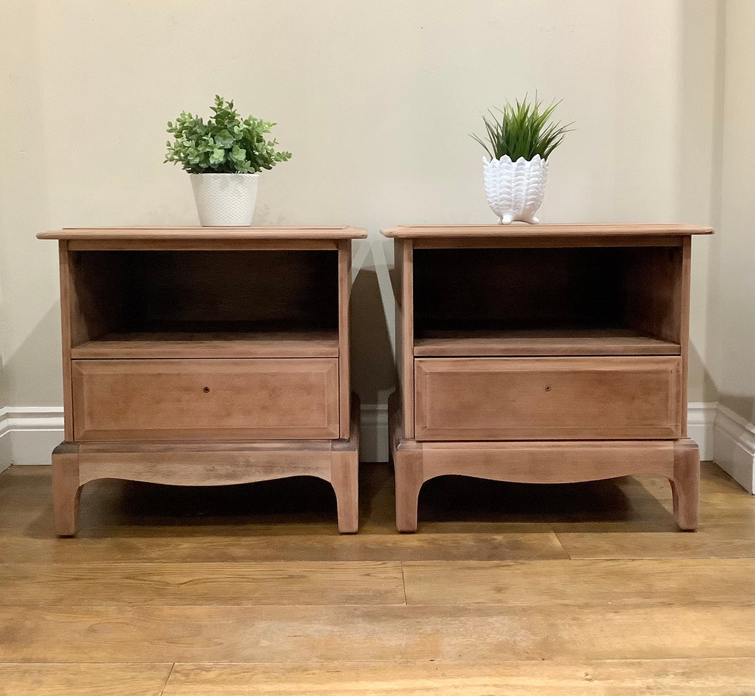 Stag Bedside Drawers